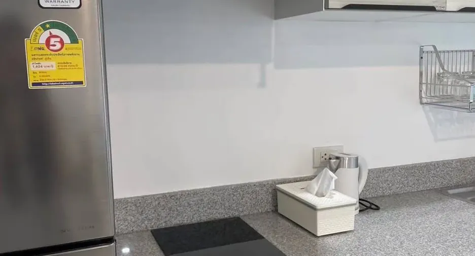 Casa en alquiler de 3 habitaciones en Bang Lamung, Chonburi