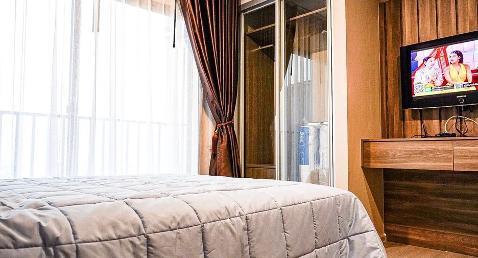 For sale studio condo in Bang Phlat, Bangkok