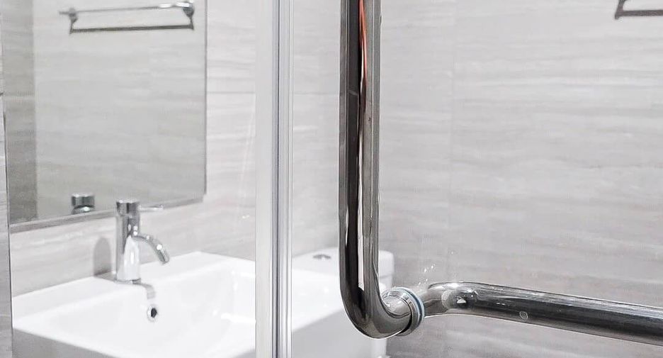 For sale studio condo in Bang Phlat, Bangkok
