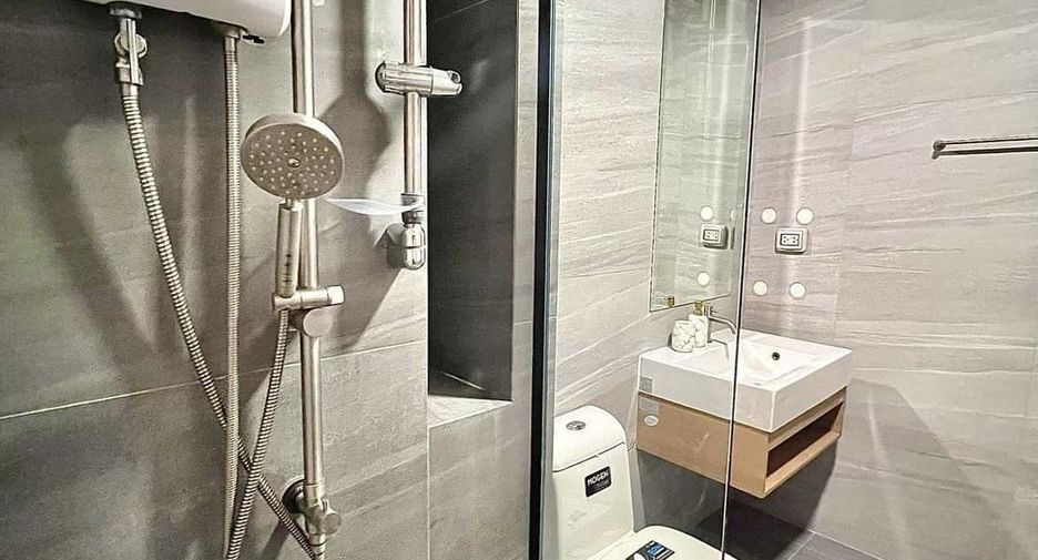 Condo en alquiler de 1 habitaciones en Bang Lamung, Chonburi