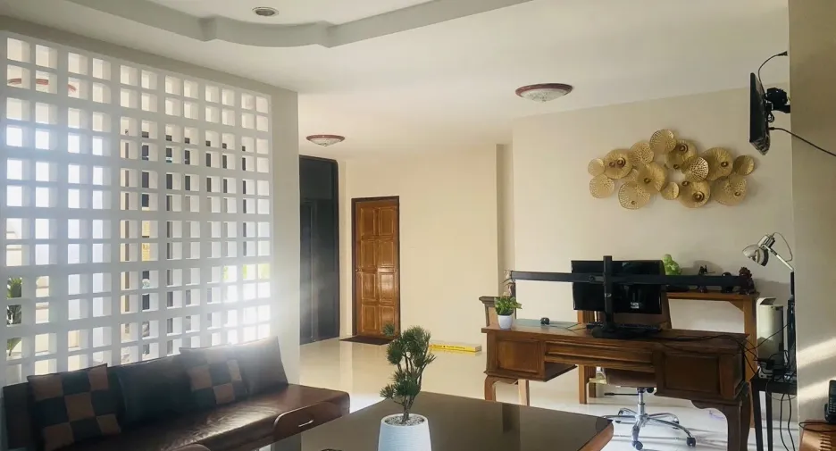 For rent 4 bedrooms house in Hat Yai, Songkhla