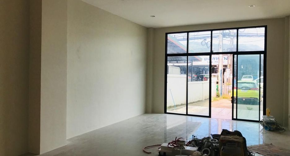 For sale 4 bedrooms townhouse in Mueang Phuket, Phuket