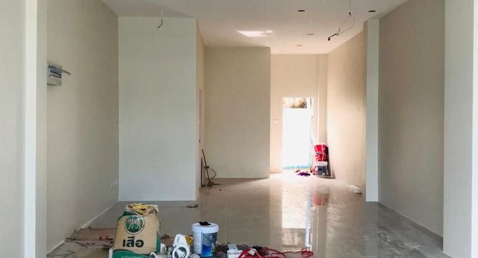 For sale 4 bedrooms townhouse in Mueang Phuket, Phuket