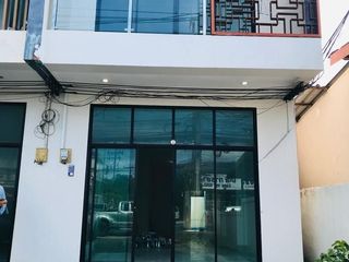 出售 4 卧室 联排别墅 在 Phuket Town, 普吉