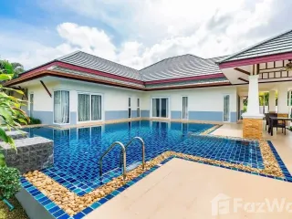 Villa en alquiler de 3 habitaciones en Bang Lamung, Chonburi