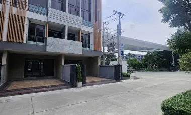 For sale and for rent 3 bedrooms retail Space in Prawet, Bangkok