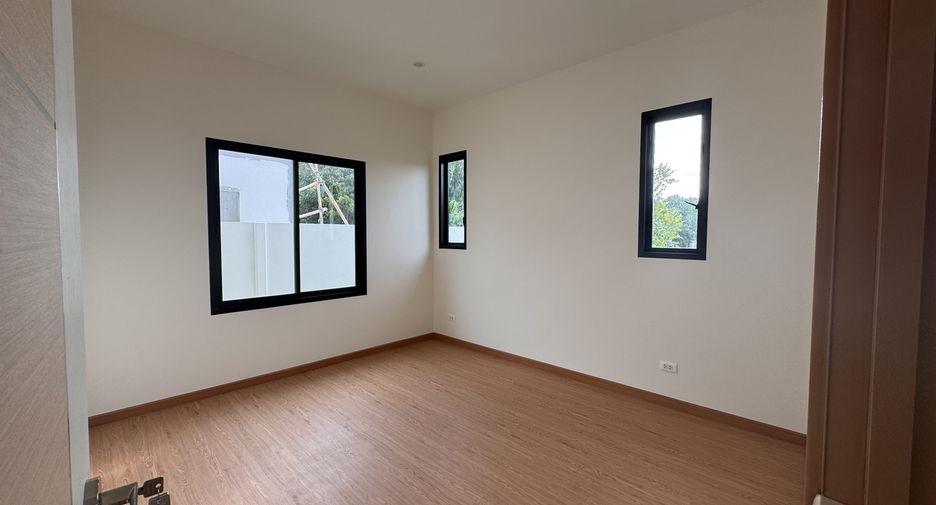 For sale 3 bedrooms house in Thalang, Phuket