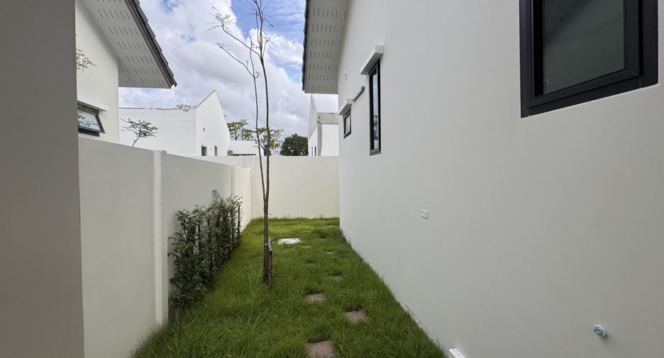 For sale 3 bedrooms house in Thalang, Phuket