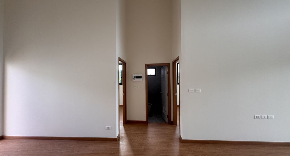 For sale 3 bedrooms house in Thalang, Phuket