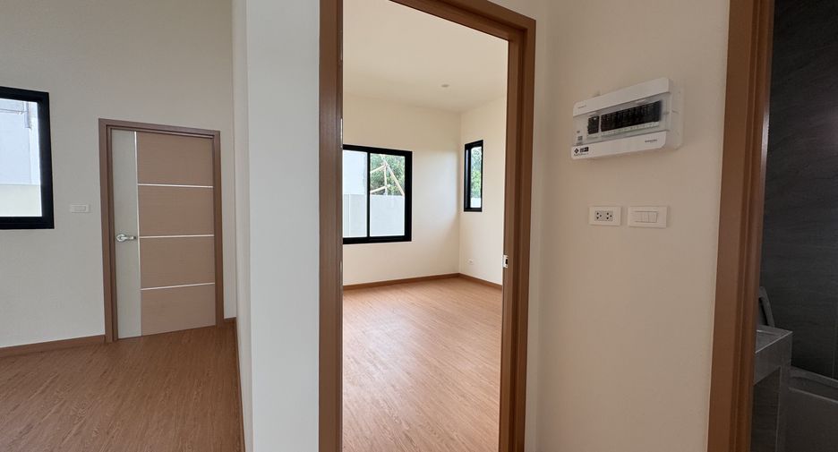 For sale 3 bedrooms house in Thalang, Phuket