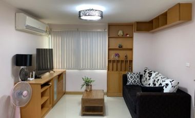 For sale 2 ベッドルーム condo in Din Daeng, Bangkok