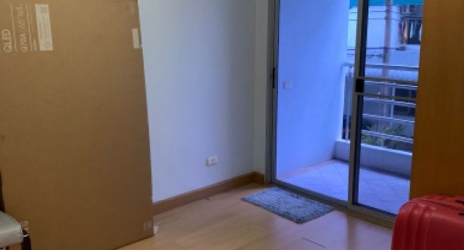 For sale 2 bedrooms condo in Din Daeng, Bangkok
