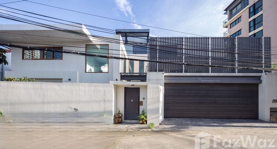 出售 5 卧室 独立屋 在 Chatuchak, 曼谷