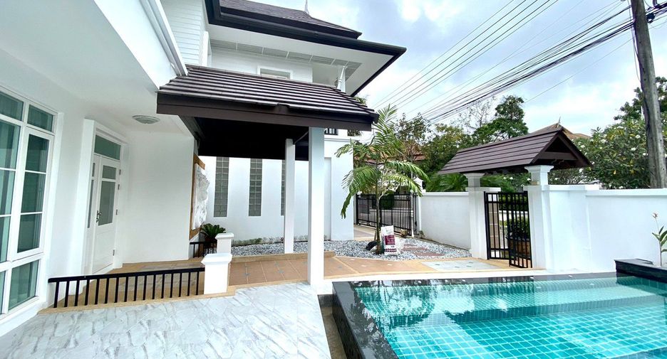 À vendre et à louer 4 chambres villa à Mueang Phuket, Phuket