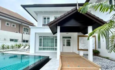 Villa zum Kauf und zur Miete mit 4 Zimmer in Mueang Phuket, Phuket