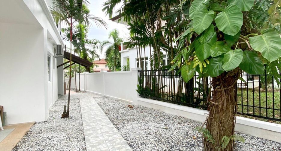 For sale そして for rent 4 ベッドルーム villa in Mueang Phuket, Phuket