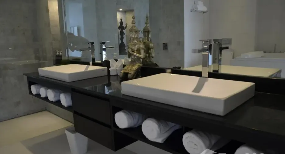 For rent 3 bedrooms condo in Thalang, Phuket