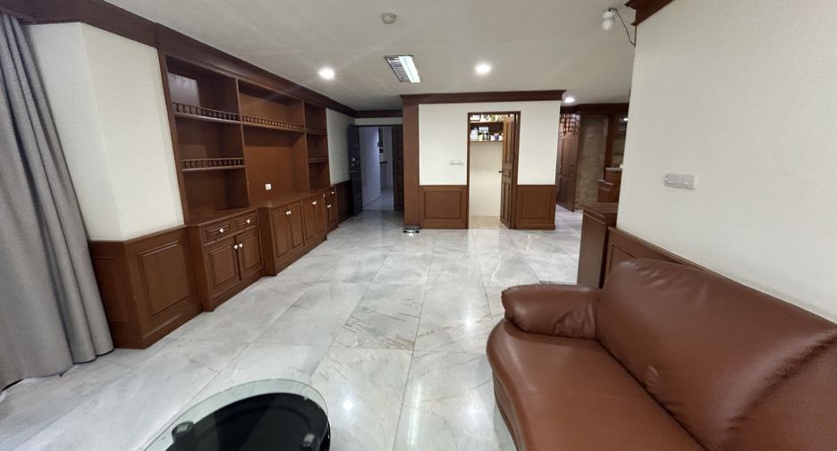 ขาย 3 ห้องนอน คอนโด ใน วัฒนา, กรุงเทพฯ