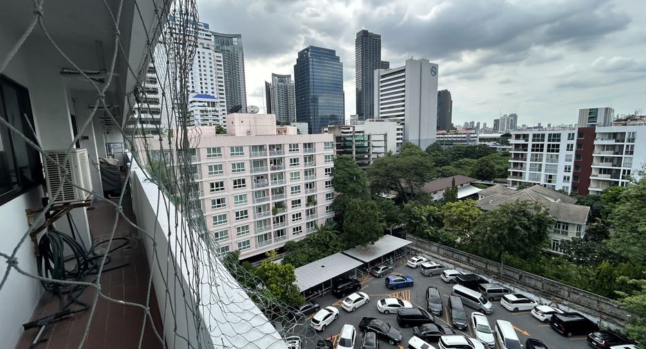 ขาย 3 ห้องนอน คอนโด ใน วัฒนา, กรุงเทพฯ