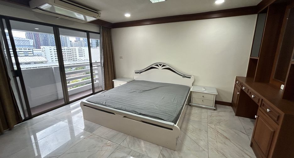 ขาย 3 ห้องนอน คอนโด ใน วัฒนา, กรุงเทพฯ