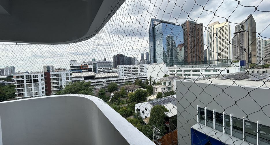 ขาย 3 ห้องนอน คอนโด ใน วัฒนา, กรุงเทพฯ