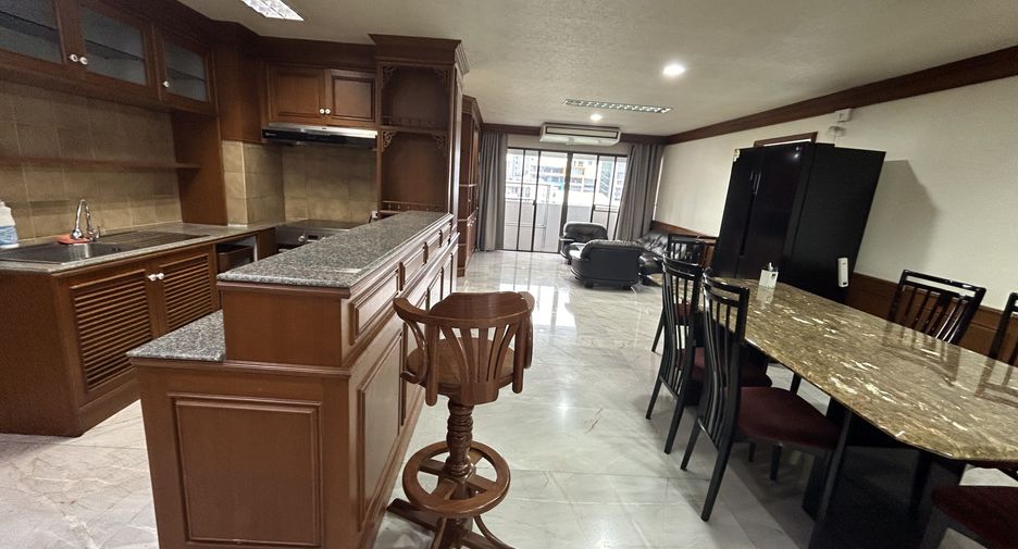 ขาย 3 ห้องนอน คอนโด ใน วัฒนา, กรุงเทพฯ