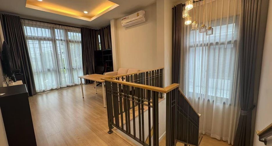 出售 3 卧室 独立屋 在 Bang Lamung, Chon Buri