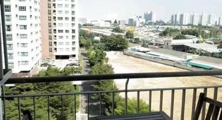 For sale 2 bedrooms condo in Huai Khwang, Bangkok