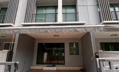 For sale and for rent 3 bedrooms townhouse in Mueang Nonthaburi, Nonthaburi