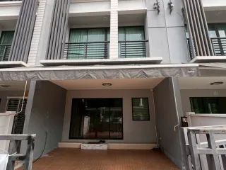 Продажа и аренда 3 спальни таунхаус в Mueang Nonthaburi, Нонтабури