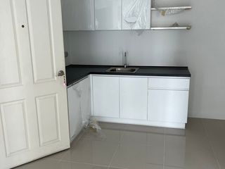 Продажа 1 кровать кондо в Чатучак, Бангкок