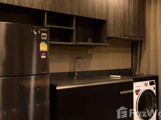 Condo en venta de 2 habitaciones en Bang Rak, Bangkok