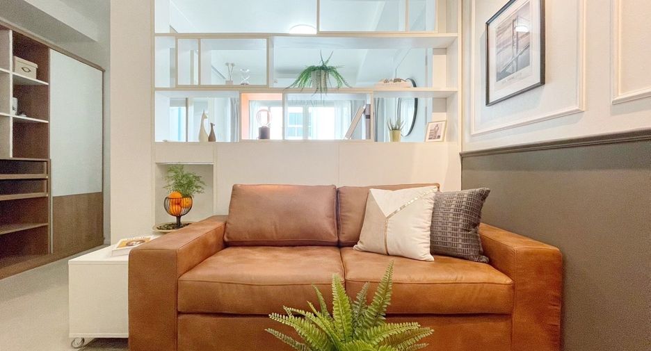 For sale 1 bed condo in Phra Khanong, Bangkok