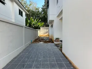 For sale 4 bedrooms house in Thalang, Phuket