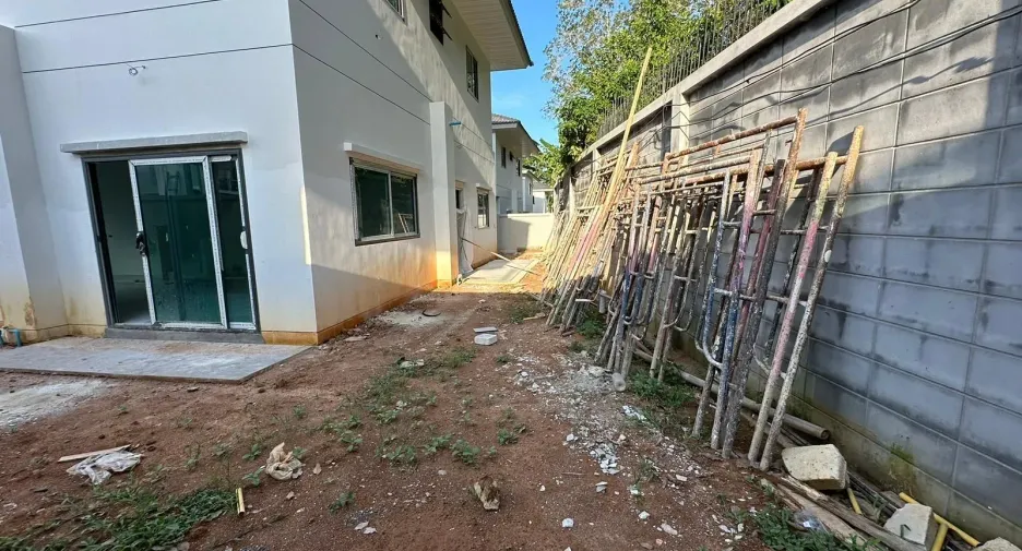 Casa en venta de 4 habitaciones en Thalang, Phuket