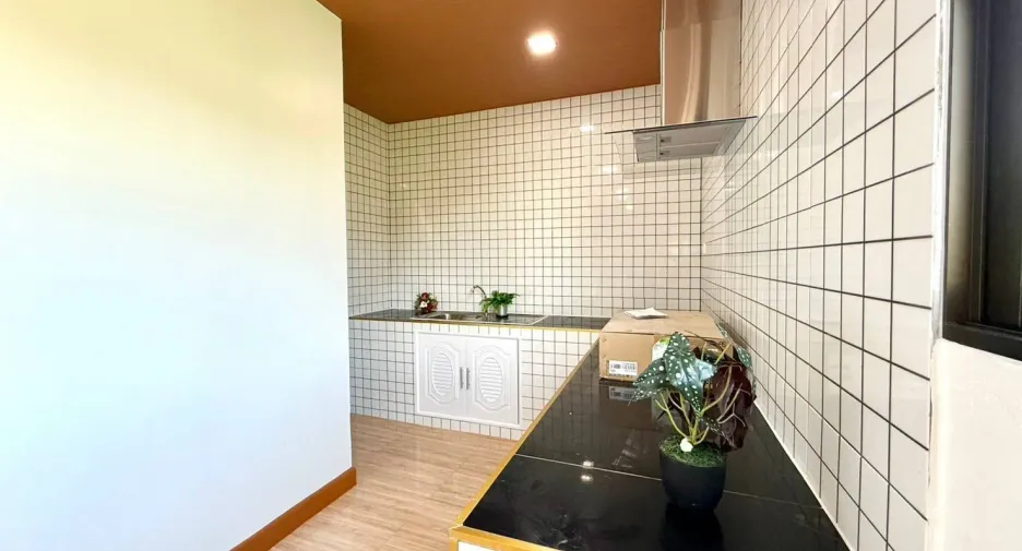For sale 4 bedrooms house in Nong Chok, Bangkok