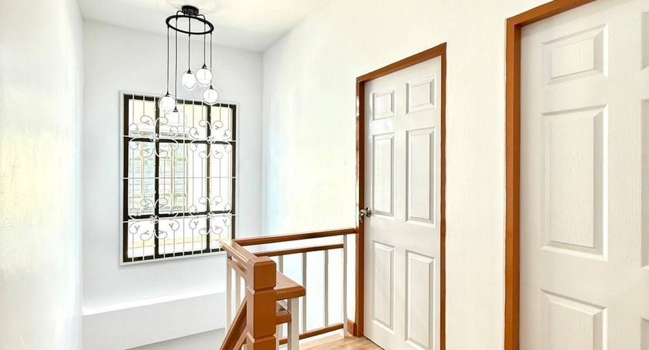 For sale 4 bedrooms house in Nong Chok, Bangkok