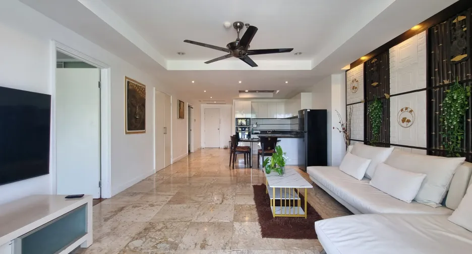 For sale and for rent 2 bedrooms condo in Mueang Phuket, Phuket