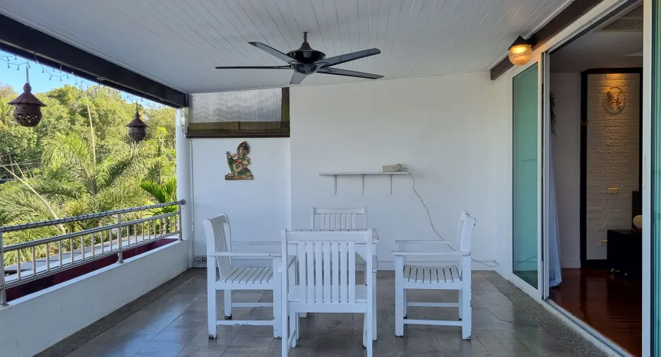 For sale and for rent 2 bedrooms condo in Mueang Phuket, Phuket