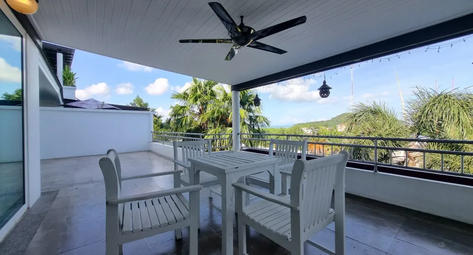 For sale and for rent 2 bedrooms condo in Mueang Phuket, Phuket