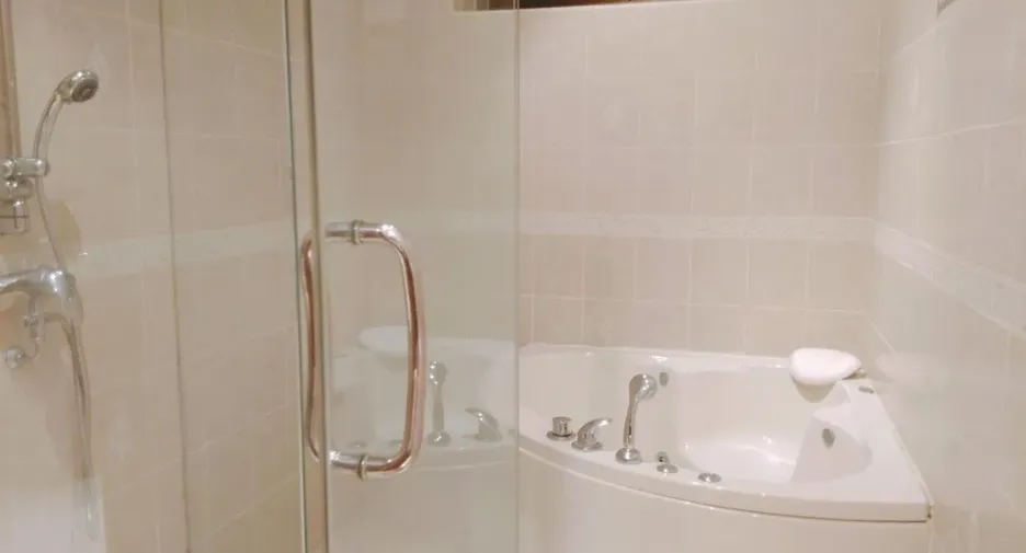 For rent 3 bedrooms villa in Bang Lamung, Chonburi