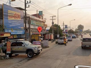 出售 2 卧室 商业空间 在 Wang Nuea, Lampang