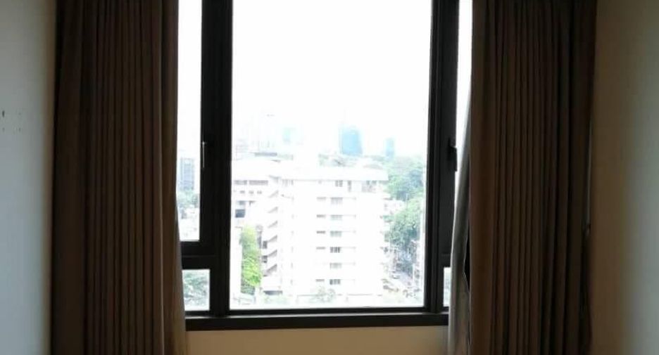 Condo en venta y en alquiler de 3 habitaciones en Pathum Wan, Bangkok