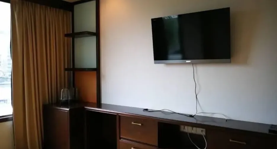 Condo en venta y en alquiler de 3 habitaciones en Pathum Wan, Bangkok