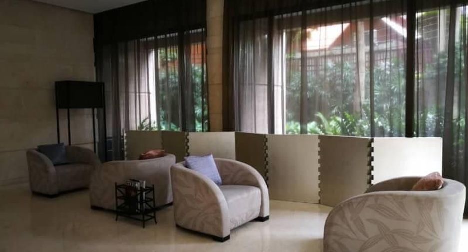 Condo en venta y en alquiler de 3 habitaciones en Pathum Wan, Bangkok