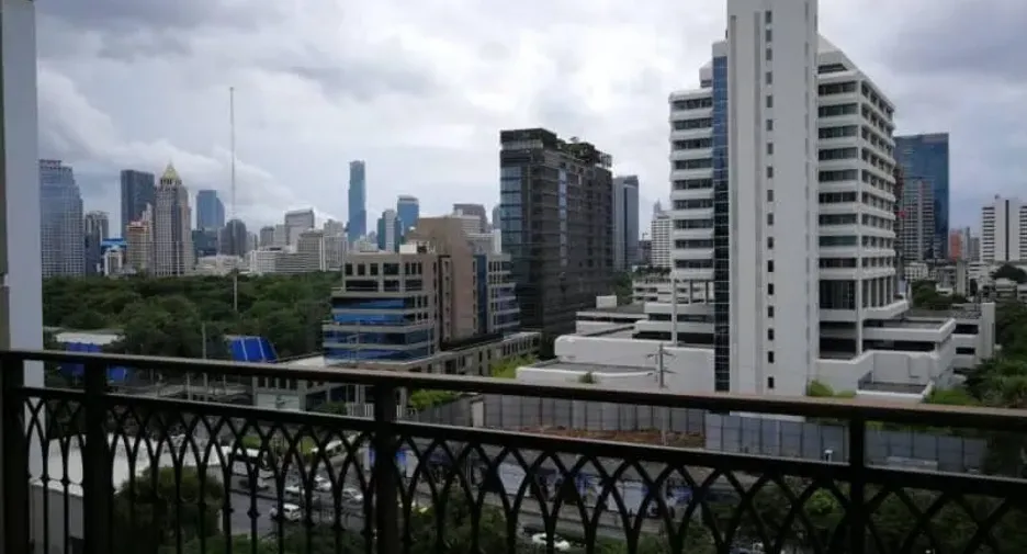 Condo en venta y en alquiler de 3 habitaciones en Pathum Wan, Bangkok