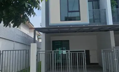 Reihenhaus zum Kauf mit 3 Zimmer in Prawet, Bangkok