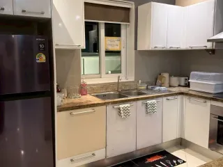 Villa en venta y en alquiler de 5 habitaciones en Bang Lamung, Chonburi
