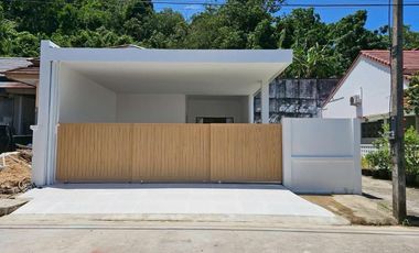 For sale 3 bedrooms villa in Mueang Phuket, Phuket