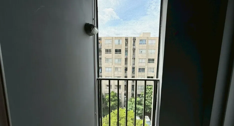 For sale studio condo in Mueang Nonthaburi, Nonthaburi